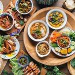 سياحة الطعام في تايلاند للمغاربة: رحلة إلى عالم النكهات